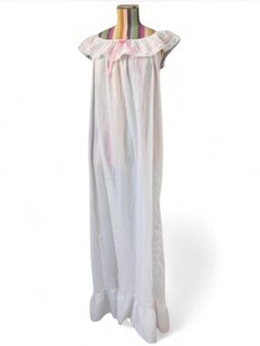 True Vintage White Lace Ruffle Nightgown Slip Maxi Dress Poly Cotton Blend
